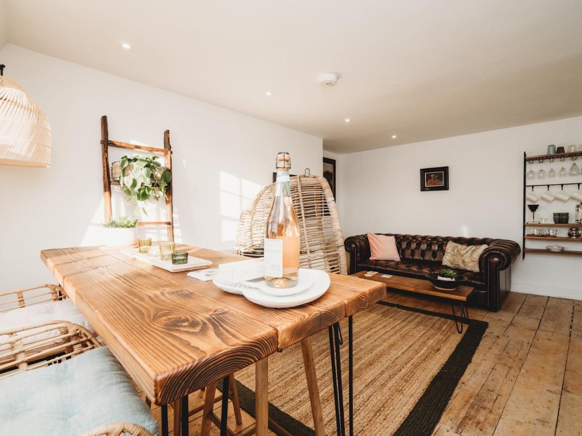 Pass The Keys Stylish 2 Bed Eco Flat In The Heart Of Bath Lägenhet Exteriör bild