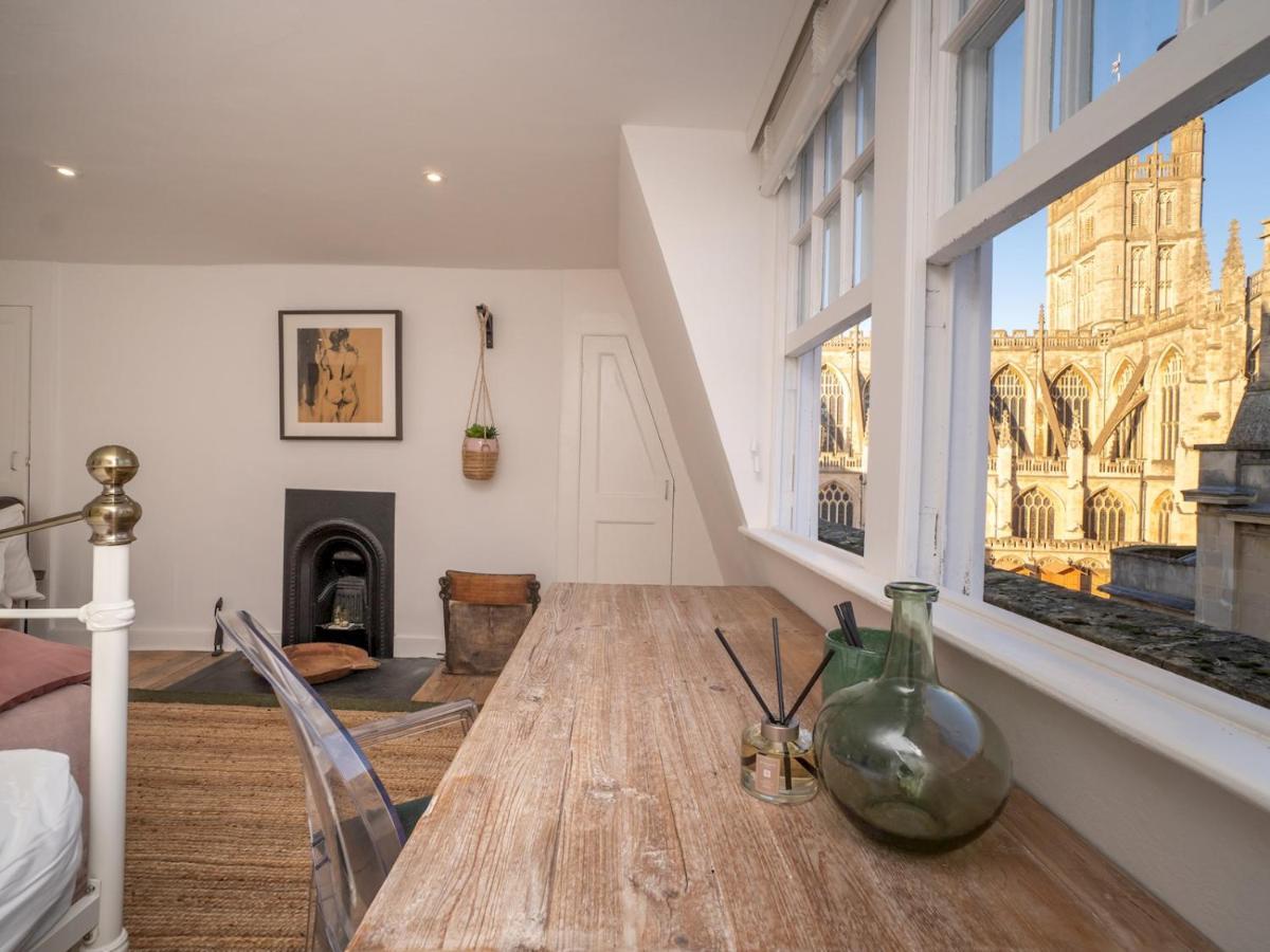 Pass The Keys Stylish 2 Bed Eco Flat In The Heart Of Bath Lägenhet Exteriör bild