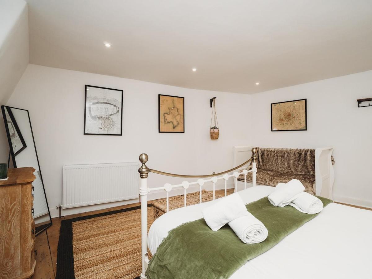Pass The Keys Stylish 2 Bed Eco Flat In The Heart Of Bath Lägenhet Exteriör bild